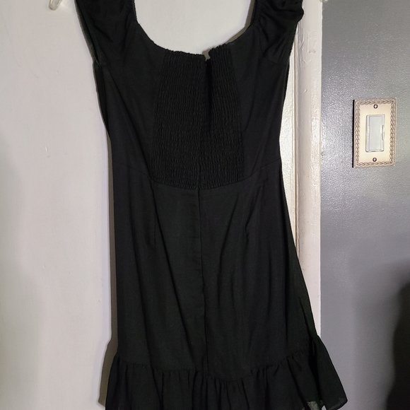 Windsor - Picture 2 of 2